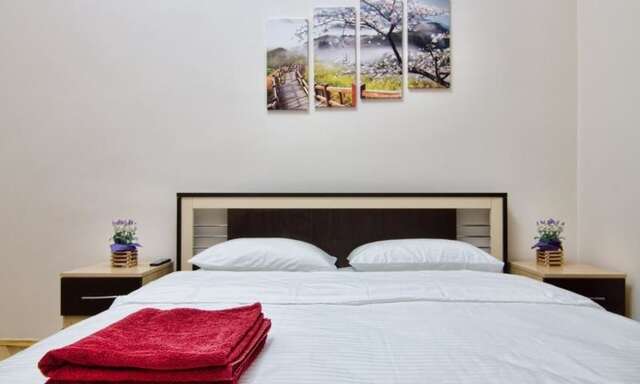 Апартаменты Apartment Medova Center Львов-9